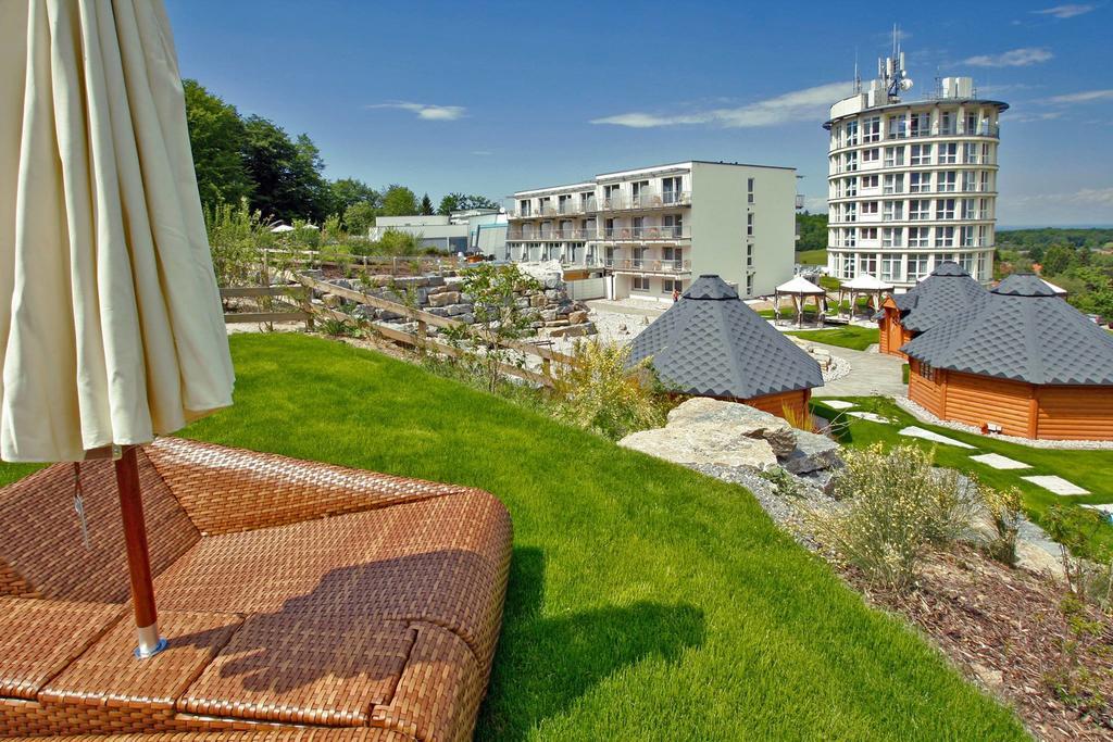 Raitelberg Resort Wuestenrot Exterior photo